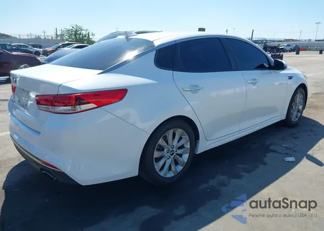 2018 Kia Optima Lx from USA, damaged, VIN 5XXGT4L38JG259984